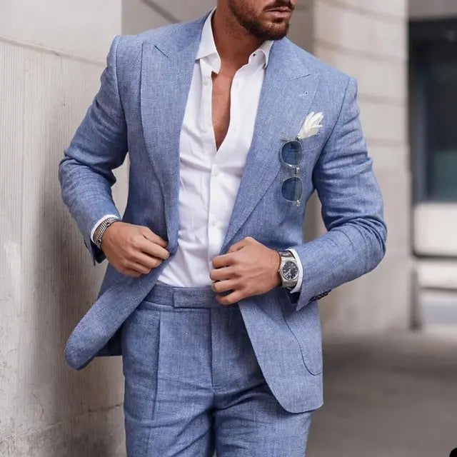 "Costume en lin pour mariages, élégant deux pièces, avec revers raffiné et coupe classique, pour hommes sophistiqués."
