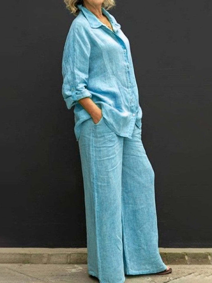 Ensemble deux pièces femme respirant en coton lin, tenue décontractée et confortable.