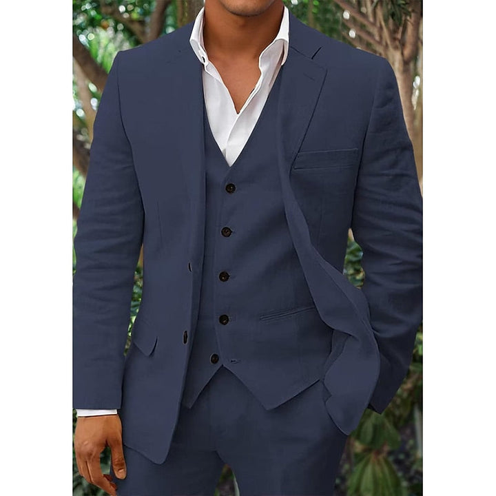 "Costume homme lin 3 pièces, blazer élégant, gilet classique, pantalon sobre, couleurs variées, mariage ou look chic."
