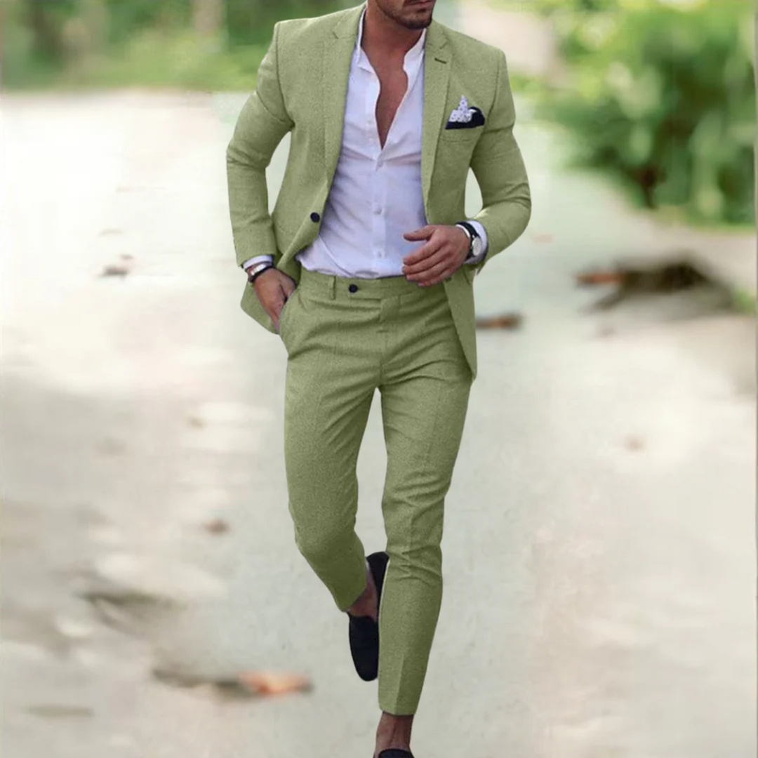 "Costume homme slim moderne, tissu léger, ajusté, idéal bureau et événements, coupe raffinée, polyvalent et confortable."