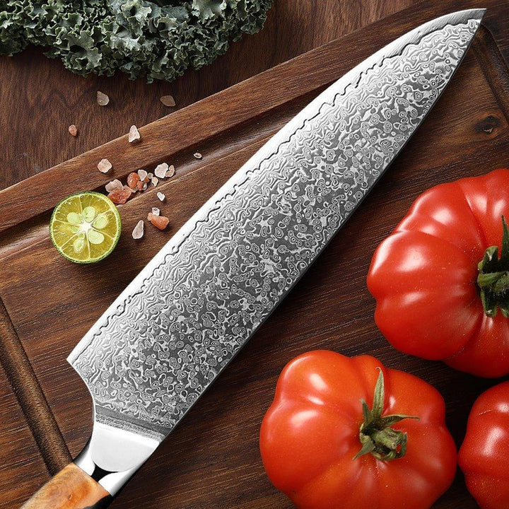 Couteau chef japonais 8", acier Damas VG10, manche bois. Lame damassée, affûtage manuel,  ergonomique.