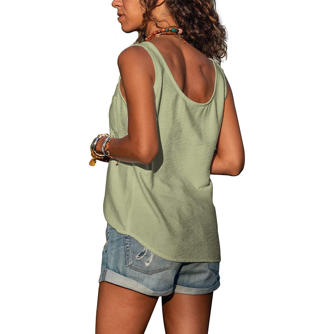 Débardeur femme mode, élégant et confortable, idéal pour les vacances d'été à Ibiza.