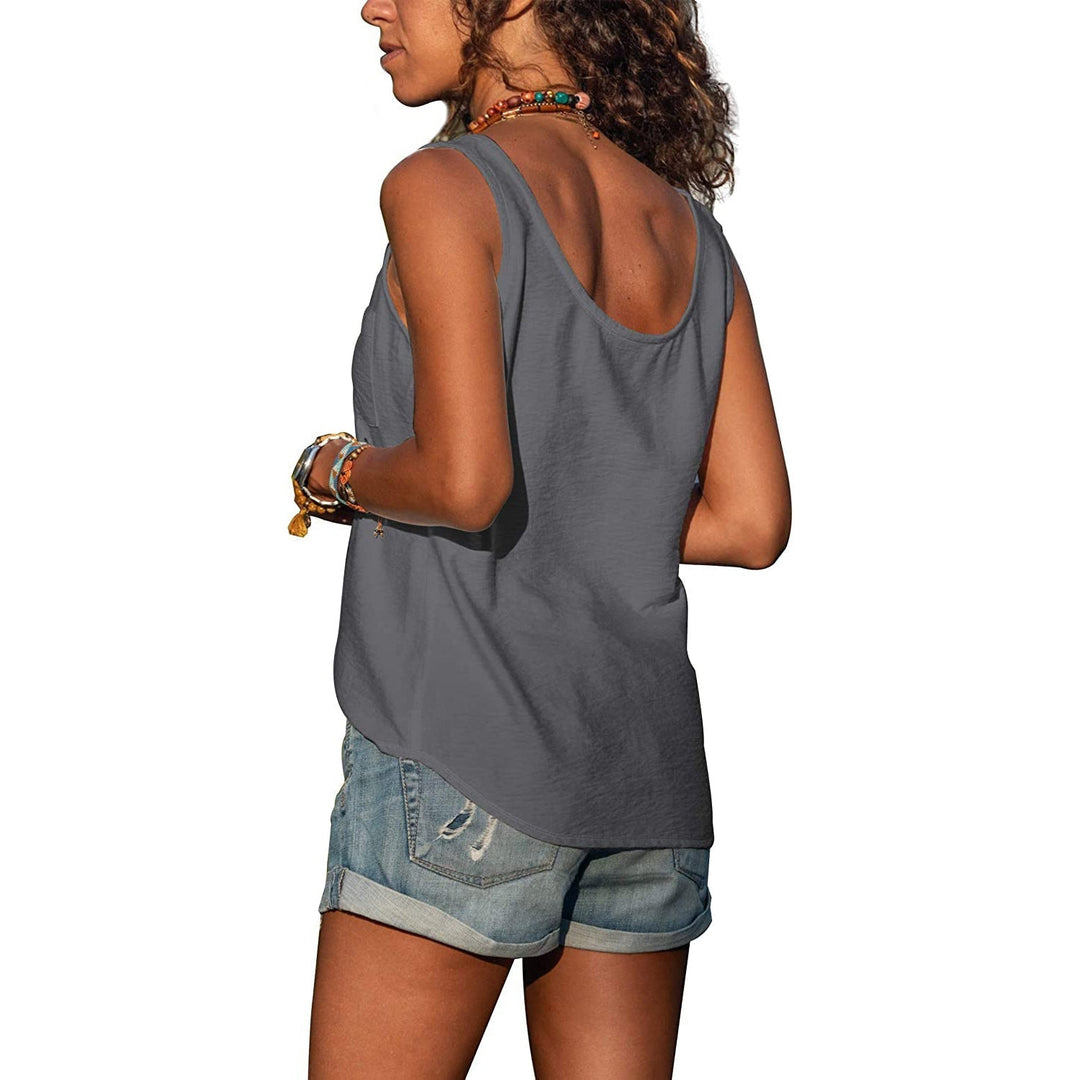 Haut femme tendance décontracté, parfait pour la mode estivale. Débardeur polyvalent chic.