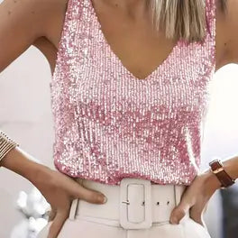 Vêtement femme glamour: débardeur pailleté scintillant à col V. Tendance et festif pour la mode actuelle.