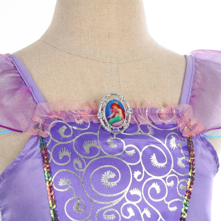 "Déguisement sirène enfant, robe scintillante avec écailles vertes, idéale pour anniversaire ou carnaval, Ariel inspiré."