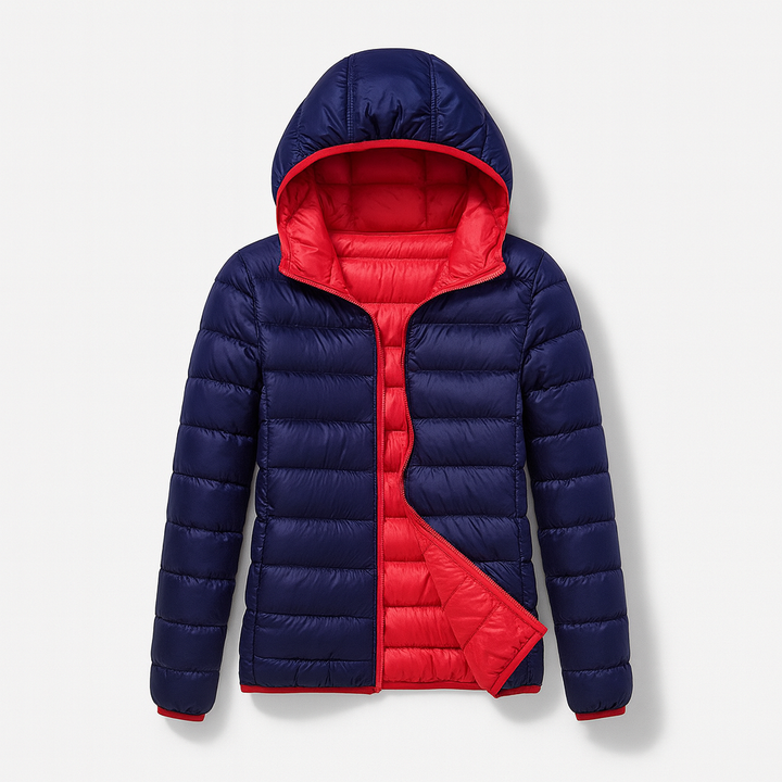 Doudoune unie à capuche femme, un essentiel chaud et tendance pour l'hiver. Confortable et stylée.