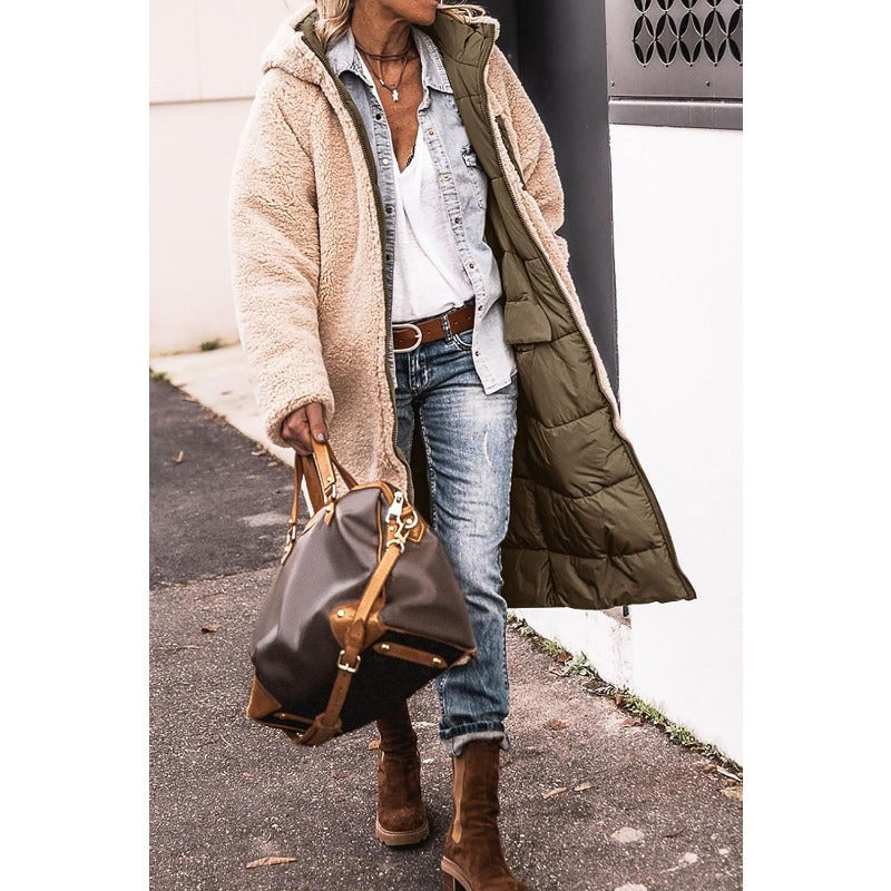 Doudoune femme tendance, vêtement hivernal chaud, mode et polyvalent.