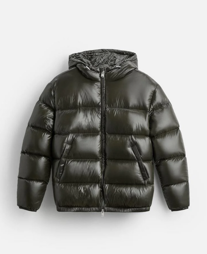 Doudoune homme hiver stylée, coupe-vent et très chaude. Parfaite pour les activités urbaines et l'automne-hiver.