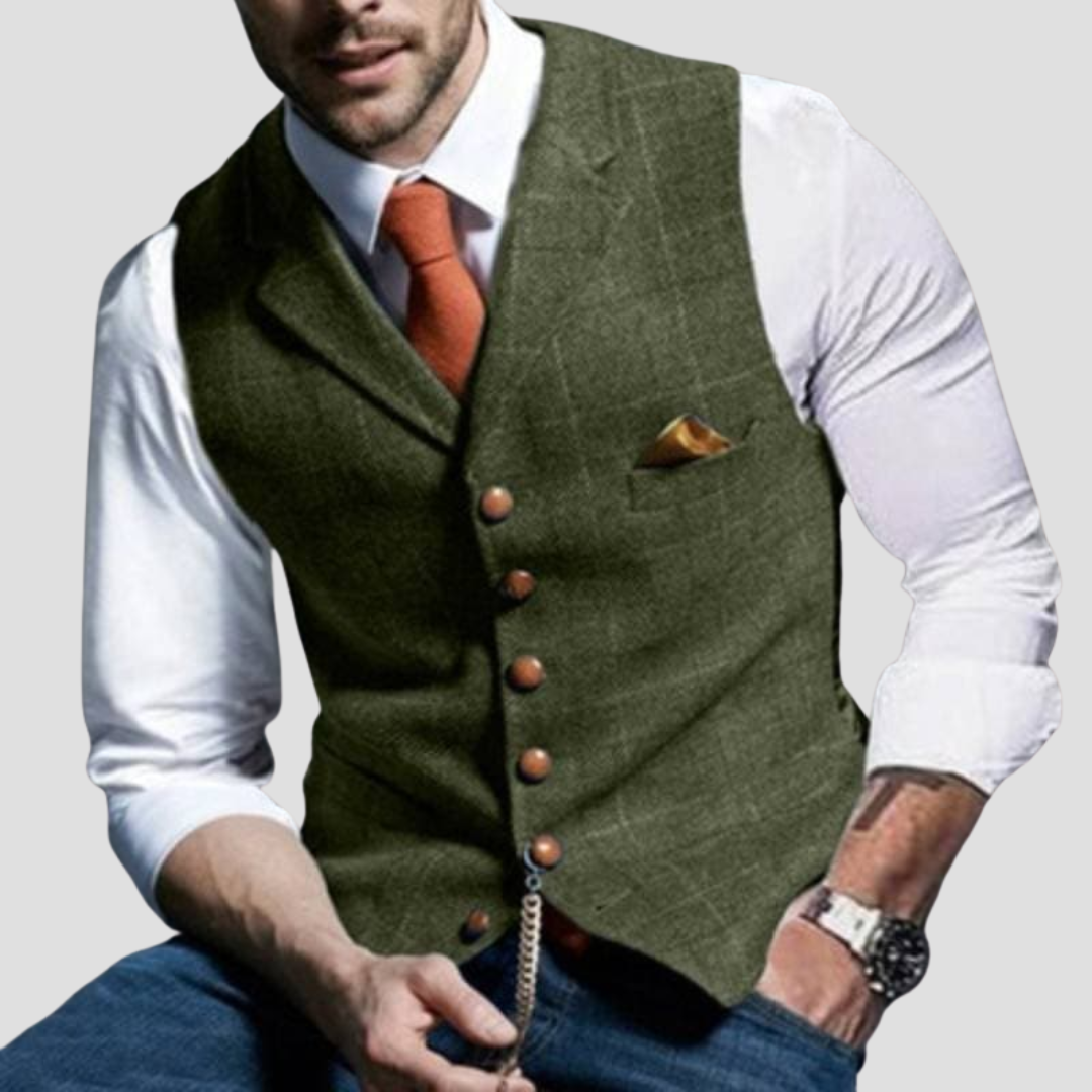 "Élégant gilet sans manches homme, coupe ajustée, boutons contrastants, tissu coton mélangé, parfait pour style moderne."
