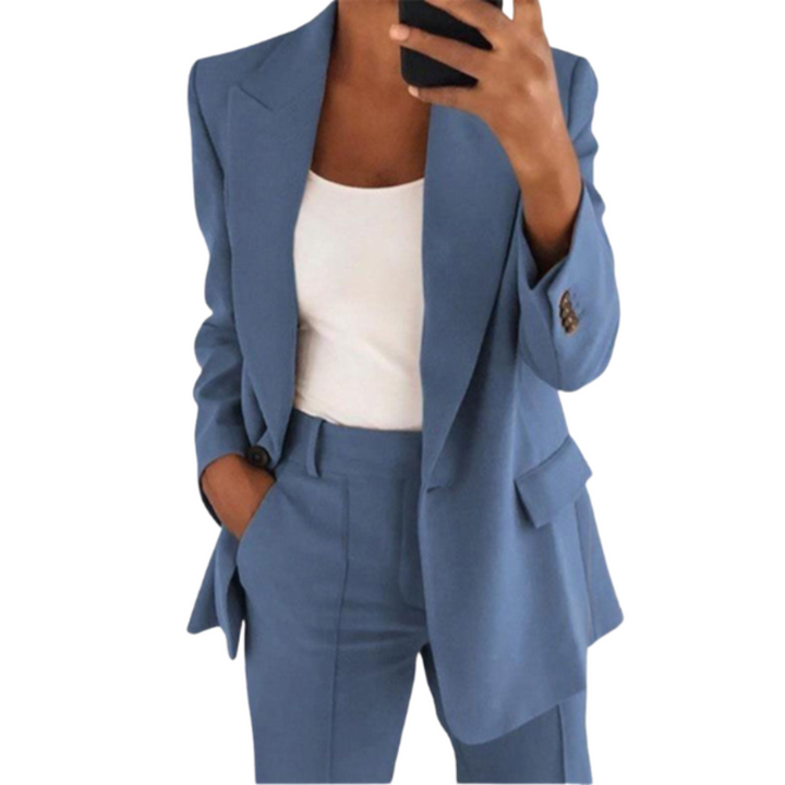 Ensemble blazer femme élégant, pantalon et veste ajustée, plusieurs couleurs, idéal pour bureau ou sorties décontractées.