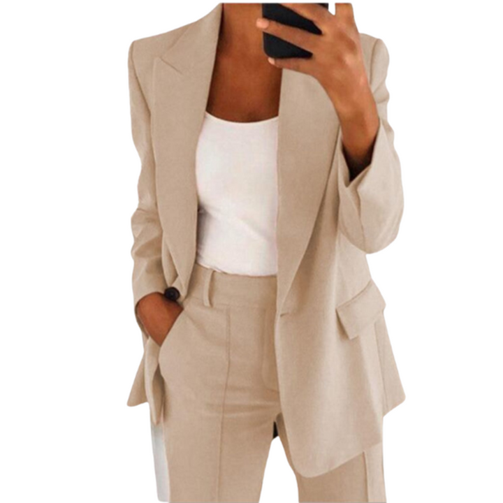Ensemble blazer femme élégant, pantalon et veste ajustée, plusieurs couleurs, idéal pour bureau ou sorties décontractées.