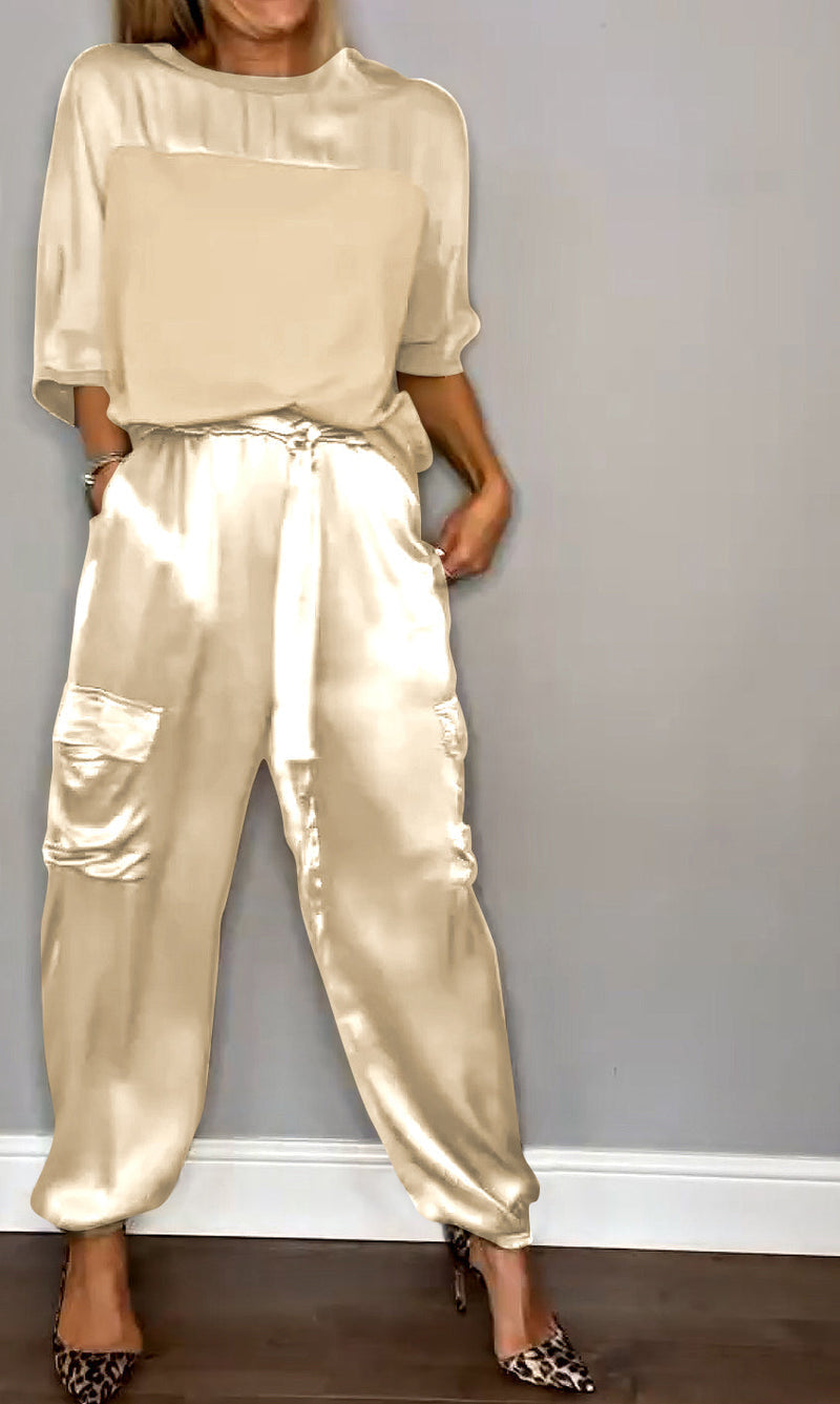 Tenue chic femme, ensemble coordonné polyvalent, style élégant et confortable.