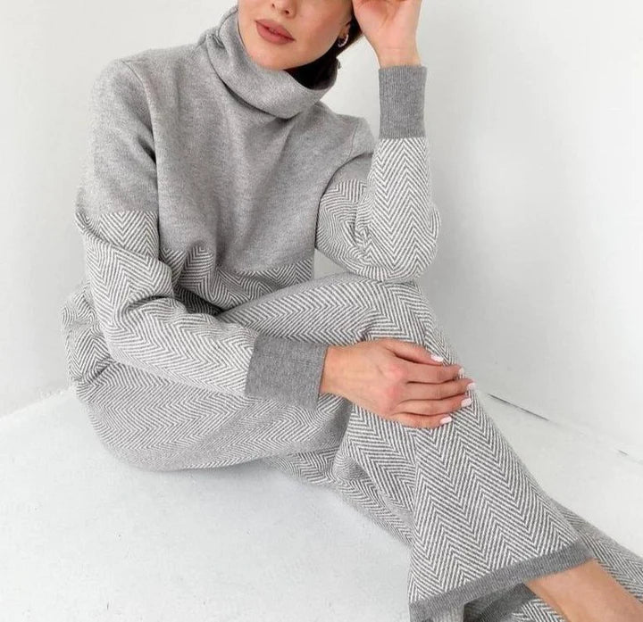 Tenue d'intérieur femme confortable et décontractée, ensemble loungewear chaud pour l'hiver.