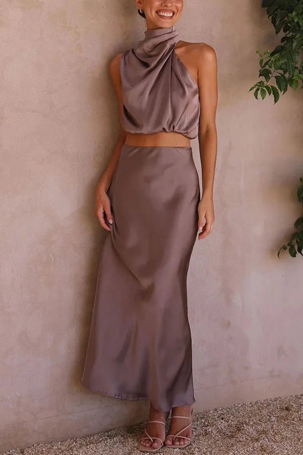 Ensemble femme chic et long, deux pièces satiné, pour soirée ou cérémonie, élégance assurée.
