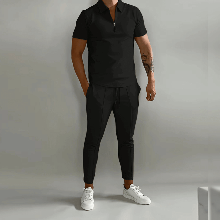 Ensemble de vêtements homme, deux pièces au design contemporain, offrant style polyvalent et aisance. Confort homme garanti.