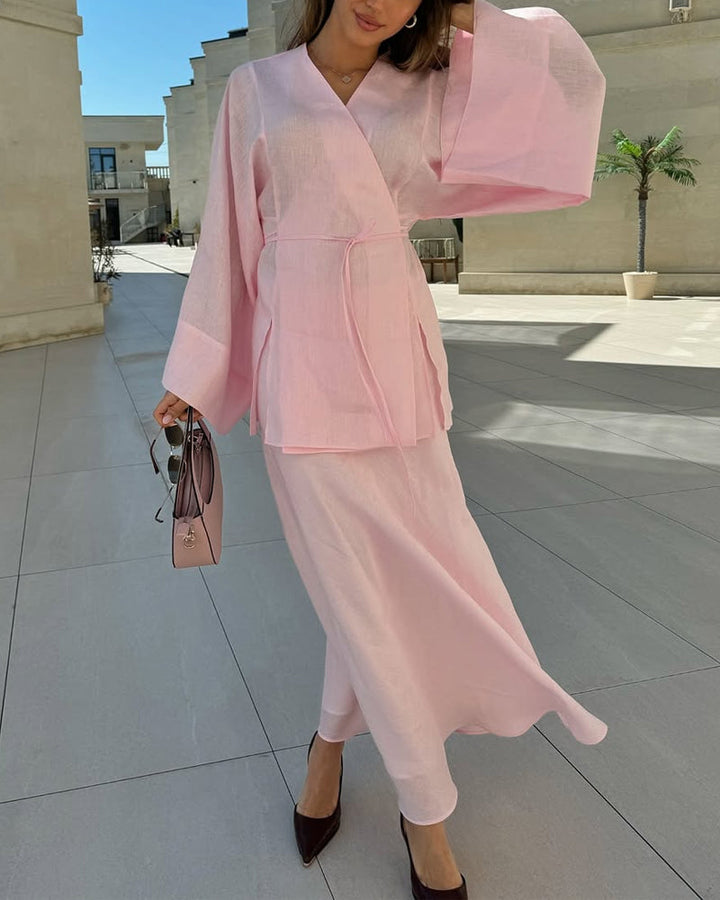 Ensemble jupe longue et tunique coton. Style élégant, coupe fluide.  Parfait pour occasions spéciales.