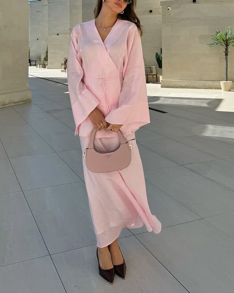 Ensemble jupe longue et tunique coton. Style élégant, coupe fluide.  Parfait pour occasions spéciales.