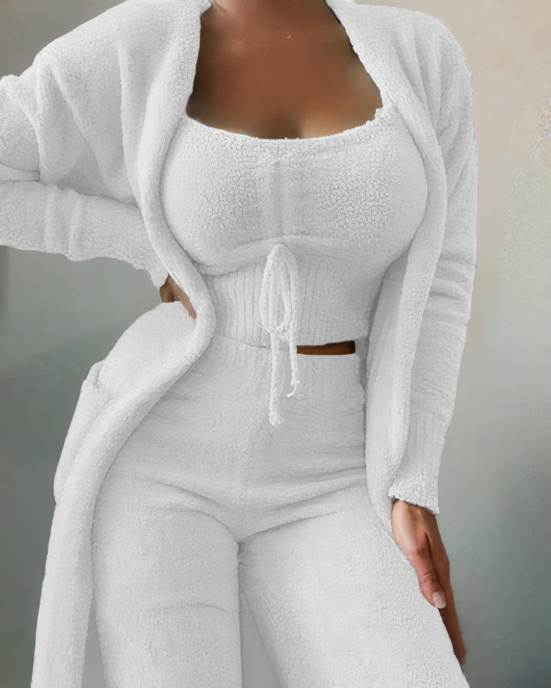 Ensemble pyjama 3 pièces femme hiver polaire doux et chaud pour nuits confortables et décontractées à la maison.