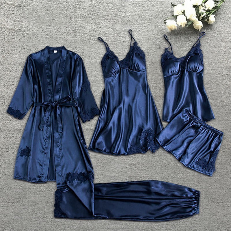 Ensemble pyjama femme Zariyah en tissu doux et respirant, coupe ample, couleurs variées pour confort élégant à la maison.