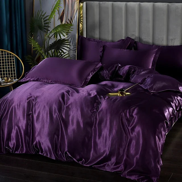 Ensemble satin luxe: housse de couette, draps et taies d'oreiller.  Douceur soyeuse, élégance et confort ultime.