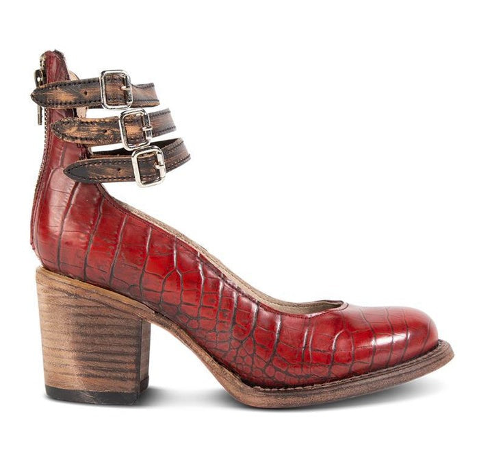 Escarpins Norla, en velours bordeaux, apportent une touche de luxe et de confort à votre look.