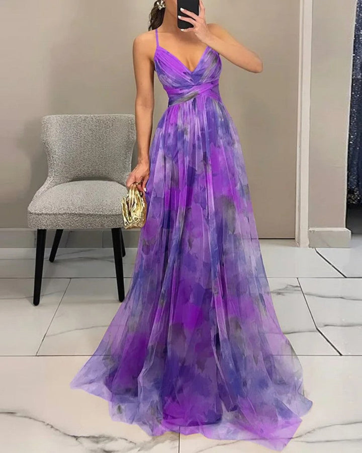 Robe longue florale femme, col V et bretelles, coupe A-line fluide, parfaite pour mariage ou bal.