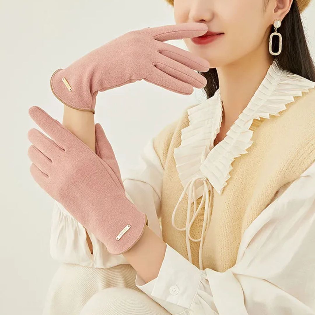 Gants pratiques pour femmes, chaleur et fonctionnalité tactile, style classique et élégant.