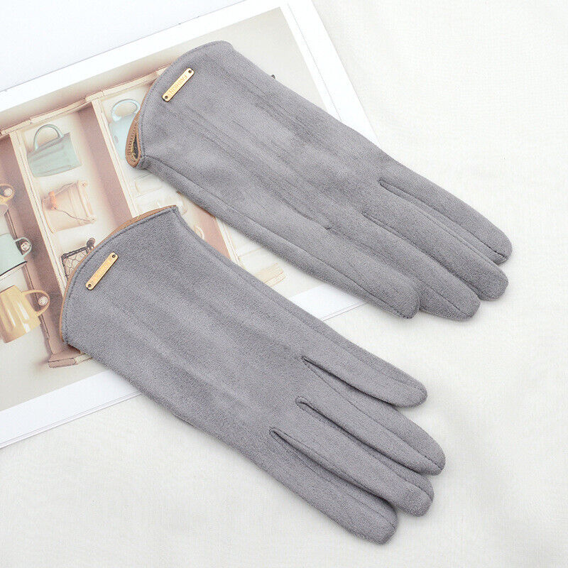 Gants tactiles pour femmes, style classique, parfaits pour rester connectée au chaud en hiver.