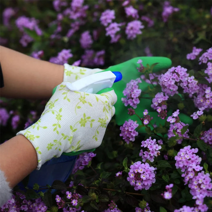 Gants de protection respirants pour femmes, idéaux pour le jardinage intensif, assurant confort et adhérence.