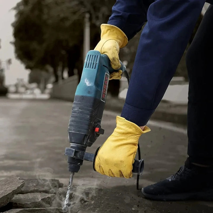 Équipement de sécurité: gants de protection en cuir de vachette pour travaux manuels, coupe et chaleur.