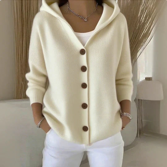 Cardigan boutonné à capuche femme rose, tricot doux pour une tenue décontractée et tendance.