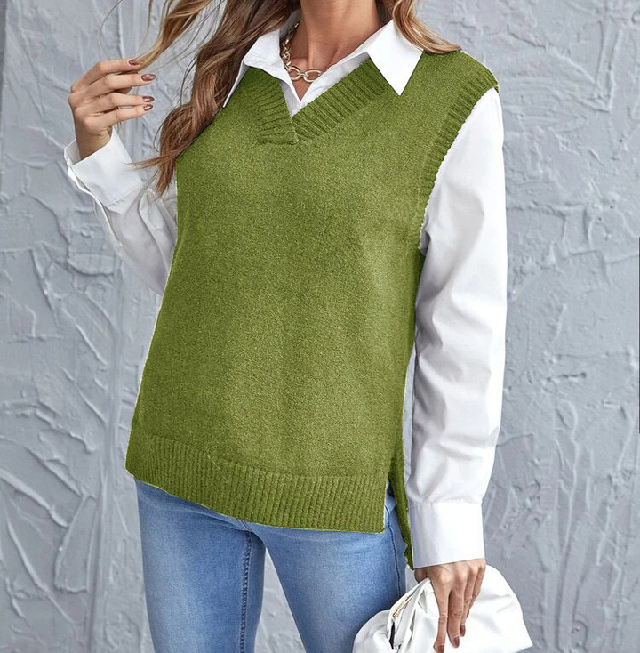 Gilet pour femme tricoté à col V, coupe sans manches élégante, doux et léger, un essentiel polyvalent de la mode.