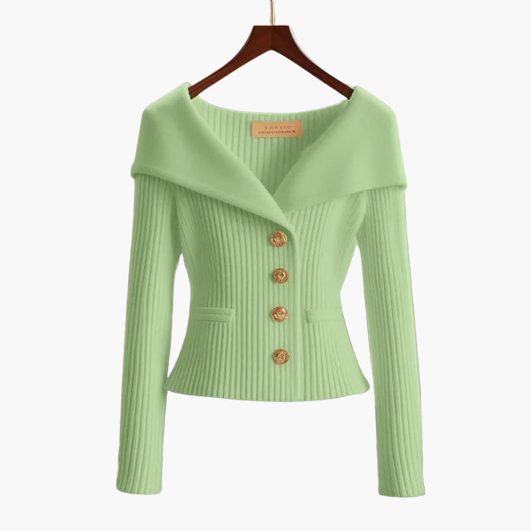 Cardigan femme court à manches longues, texture côtelée, boutons discrets, parfait pour le confort et le style.