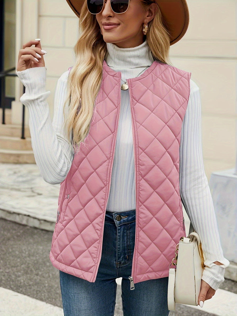 Gilet matelassé sans manches pour femme, décontracté et polyvalent, parfait pour le printemps ou l'automne.