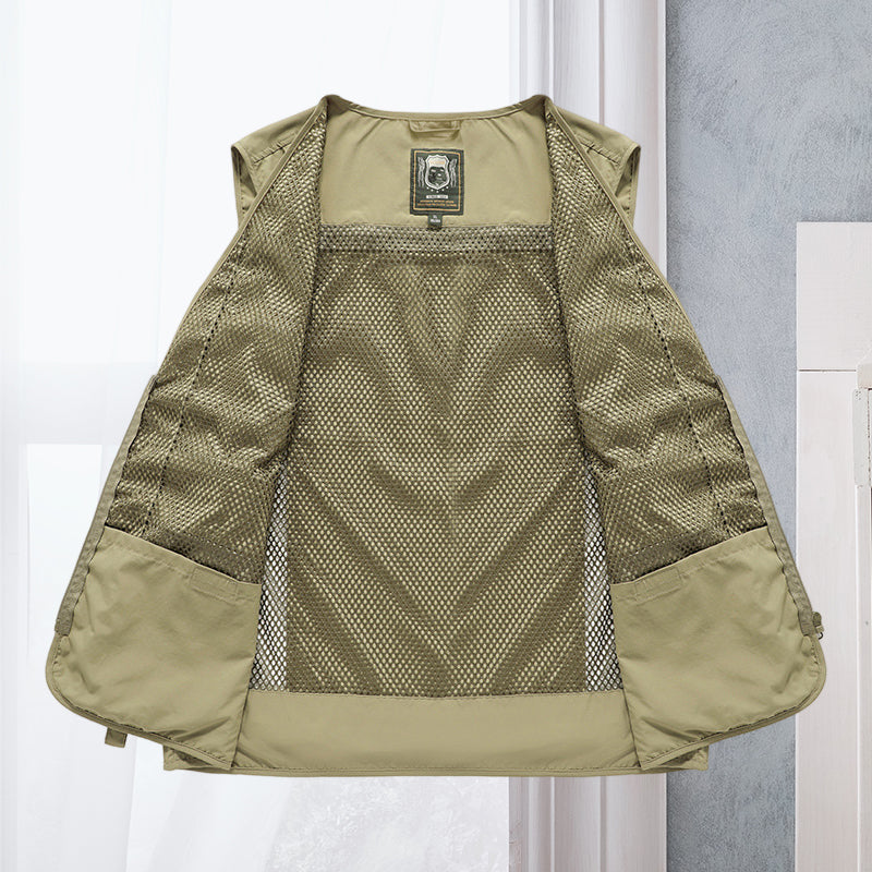 Gilet de pêche homme léger et fonctionnel avec 16 poches, idéal pour organiser le matériel et accessoires.