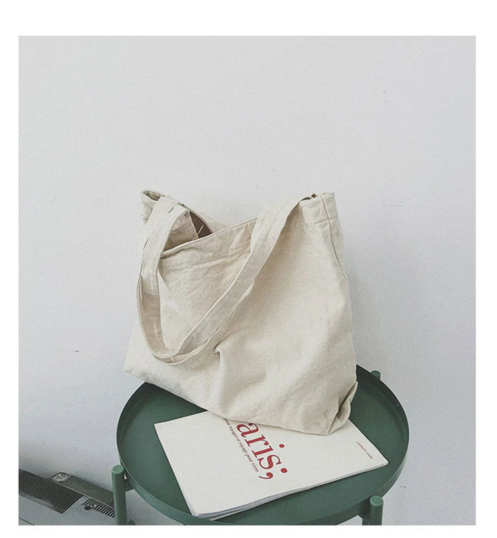 Sac à main cabas en coton élégant, accessoire mode pour femme. Spacieux et stylé pour toutes occasions.