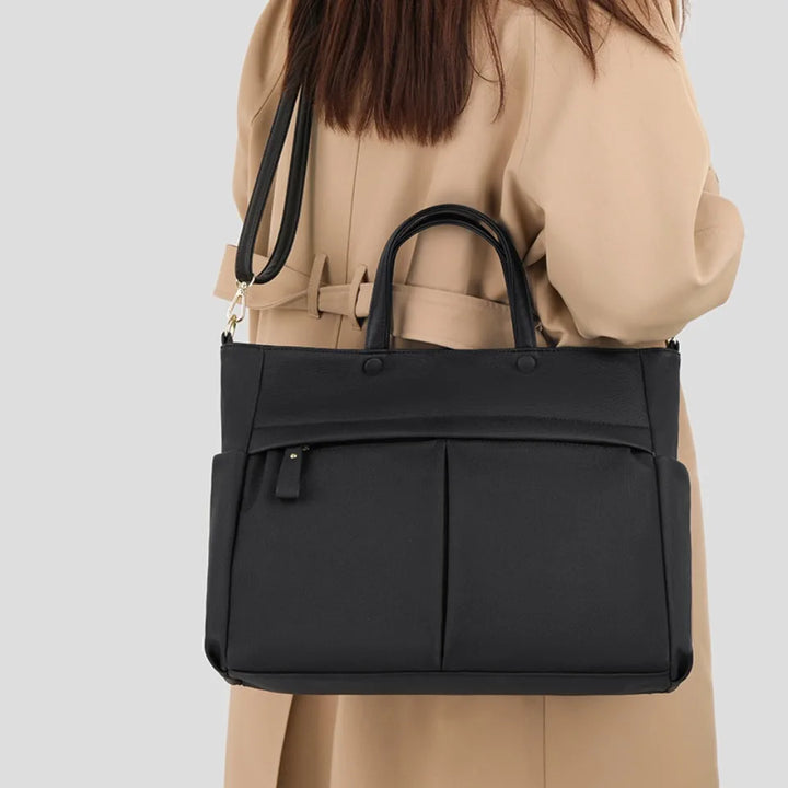 Sac bandoulière femme Élise en cuir de café, style décontracté chic, pour tous les jours.
