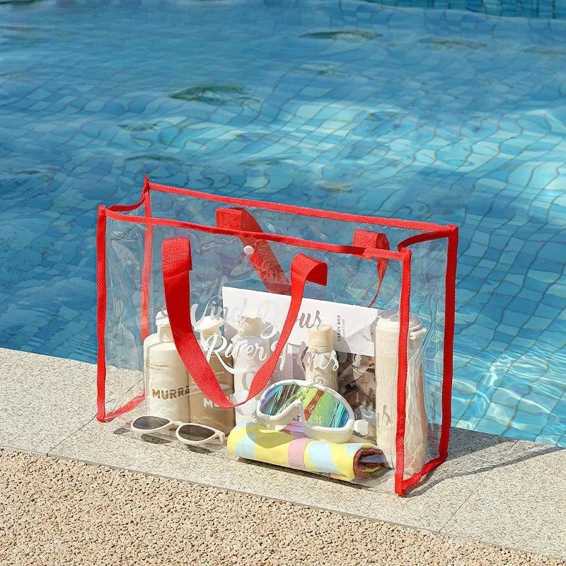 Sac transparent en PVC, accessoire de plage imperméable et spacieux pour vos vacances.