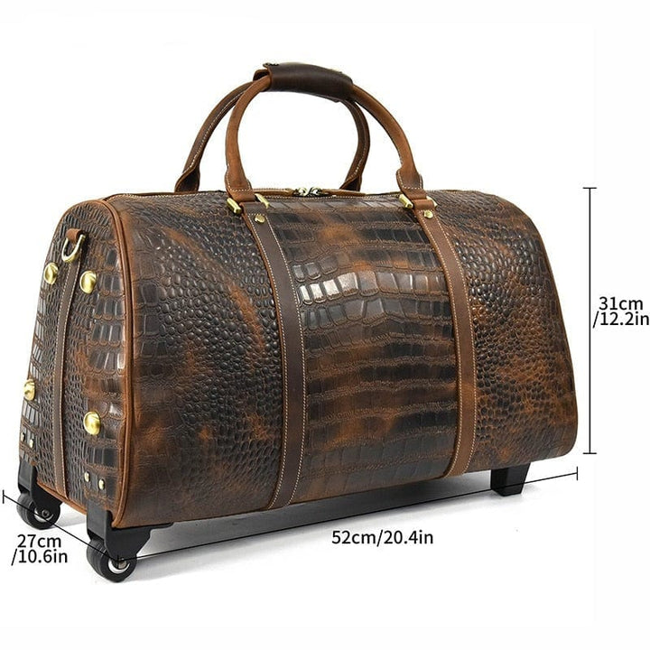 Sac week-end luxe pour homme, en cuir texturé crocodile, avec poignées robustes. Voyagez avec style.