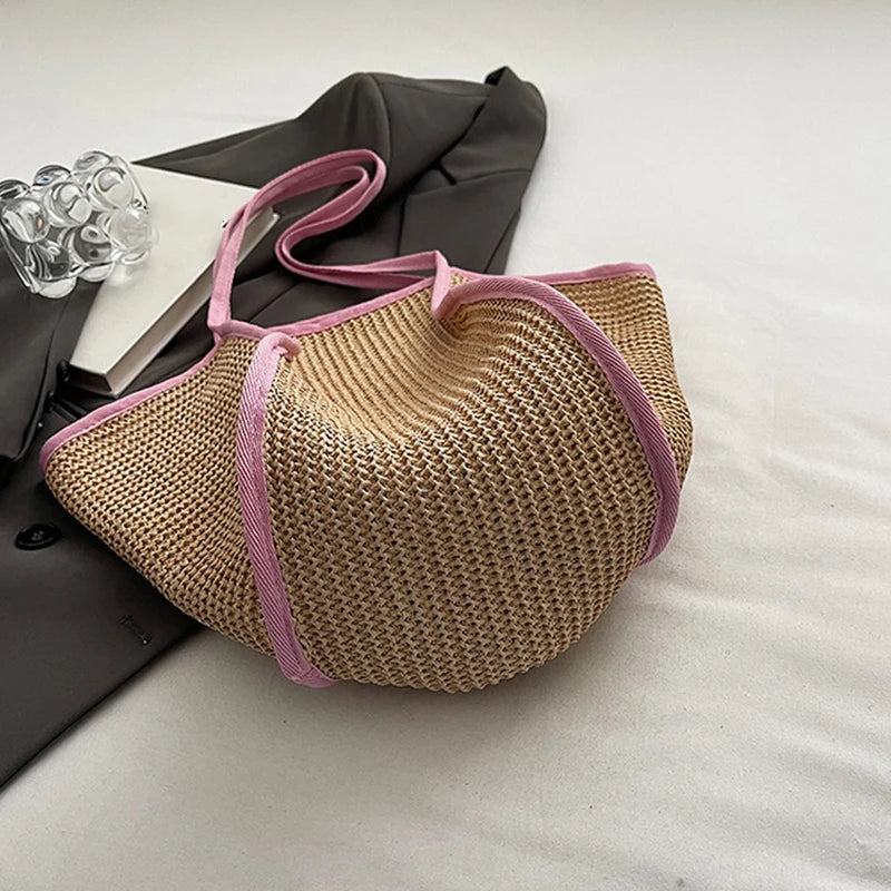 Sac en paille Hélios pour femme, un fourre-tout léger et chic pour toutes les destinations estivales