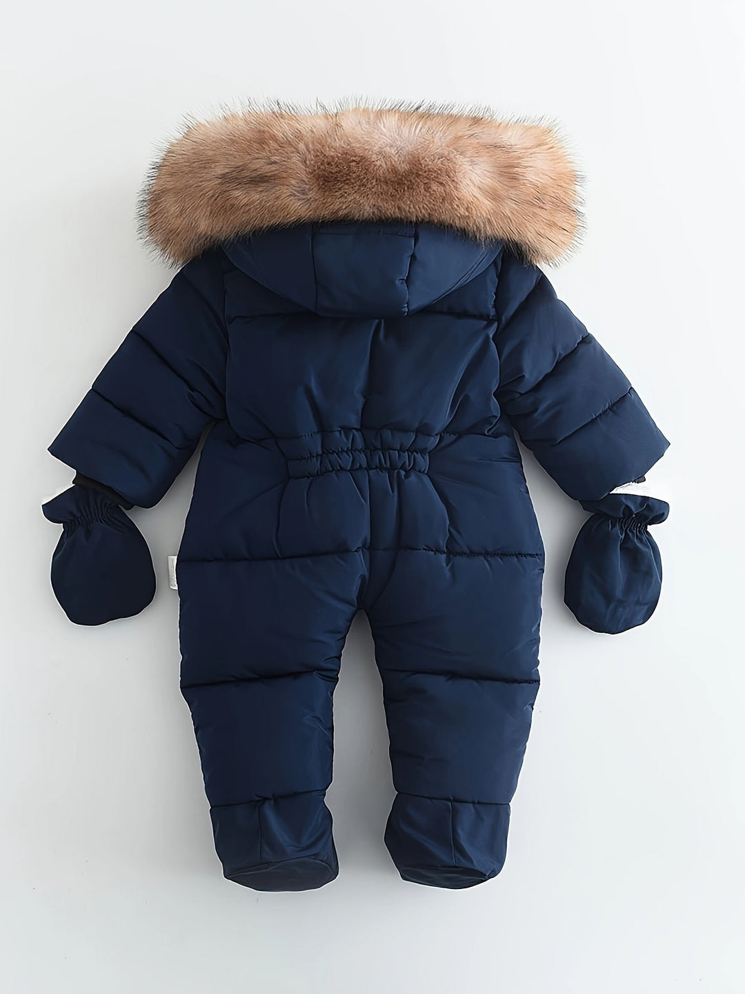 Combinaison bébé molletonnée avec capuche et fausse fourrure, protection ultime contre le froid hivernal.