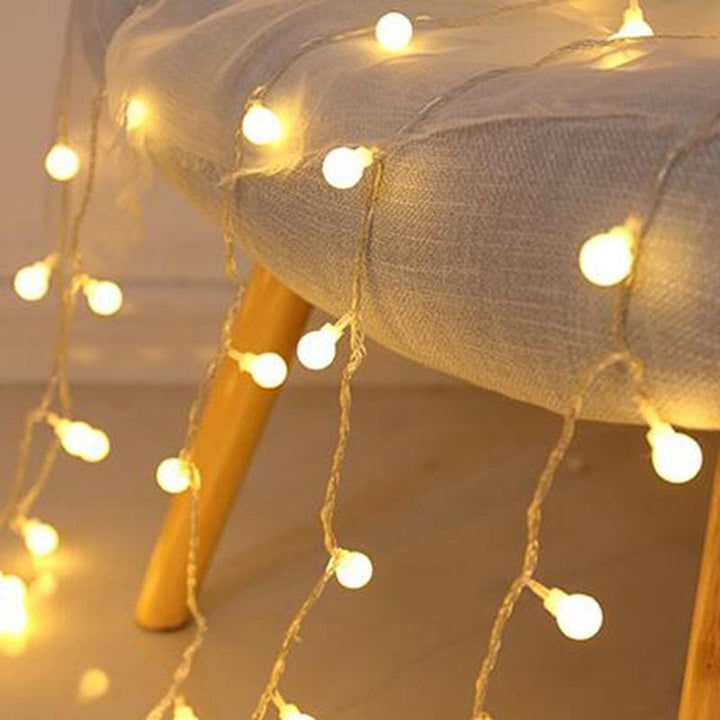 Guirlande lumineuse LED, décor féérique intérieur/extérieur.  Lumière douce et chaleureuse.