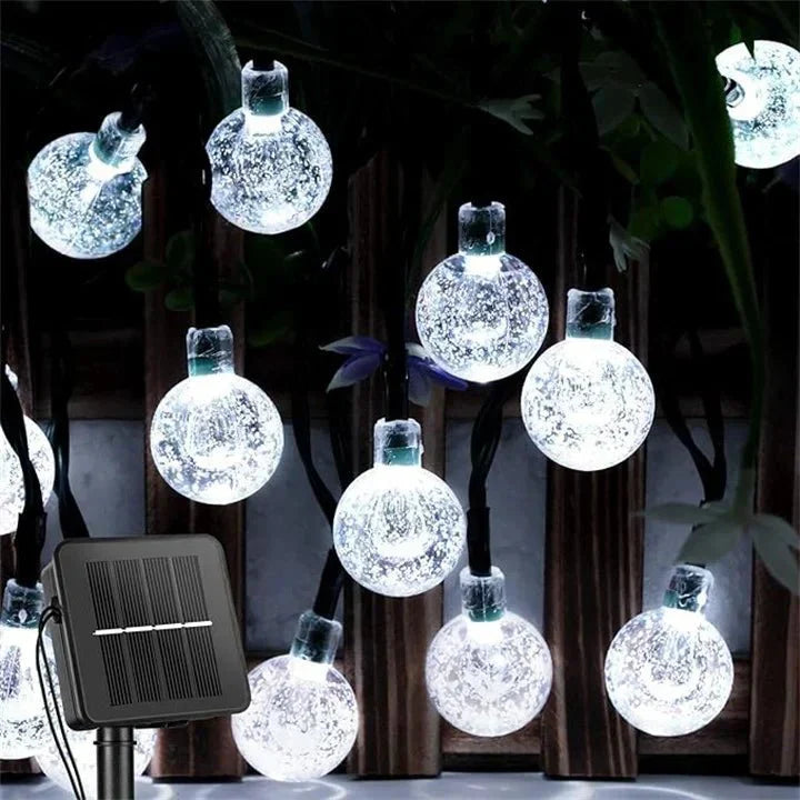 Guirlande lumineuse LED solaire extérieure, étanche.  Idéale jardin, terrasse.  Décoration féérique.