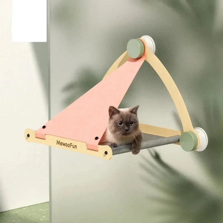 Hamac fenêtre chat, couchage stable ventouses.  Repos confortable et sécurisé pour votre félin.