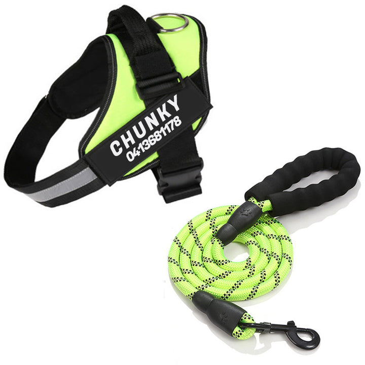 Harnais chien anti-traction personnalisé.  Confort et sécurité assurés.  Design robuste et ajustable.