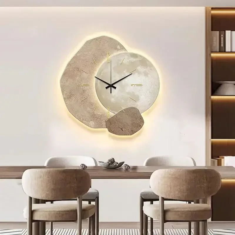 Horloge murale silencieuse en bois naturel, design minimaliste, 30cm ou 40cm. Décoration murale élégante.