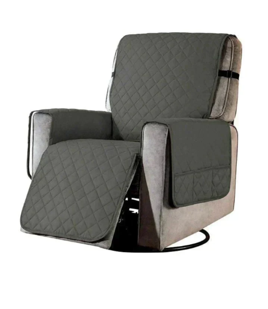 Housse de fauteuil élastique ajustable, couleur neutre, protège et embellit votre mobilier avec style et confort.