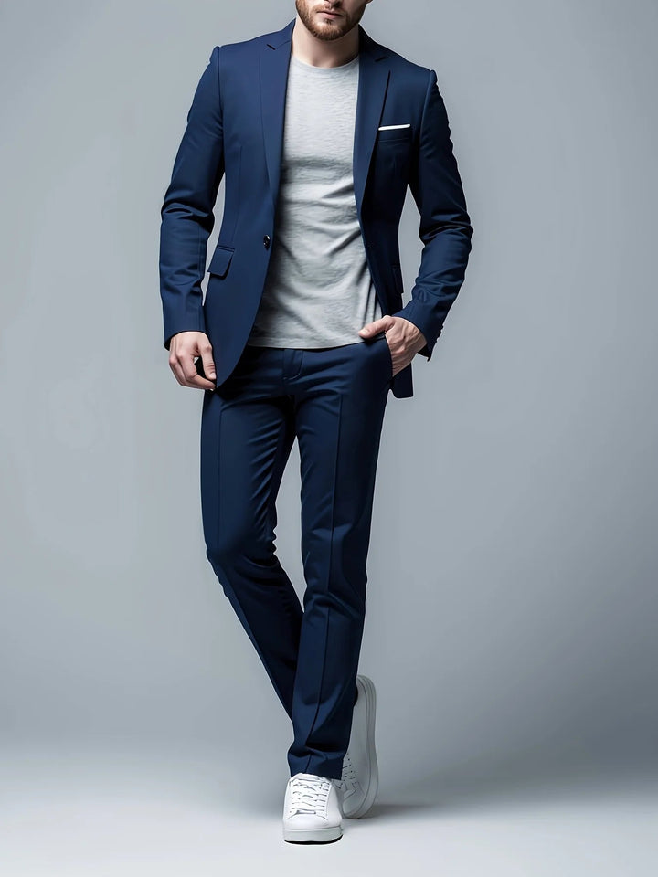 Ensemble costume homme formel slim, coupe ajustée. Idéal pour bureau, événement spécial ou tenue de travail, allure chic et pro.