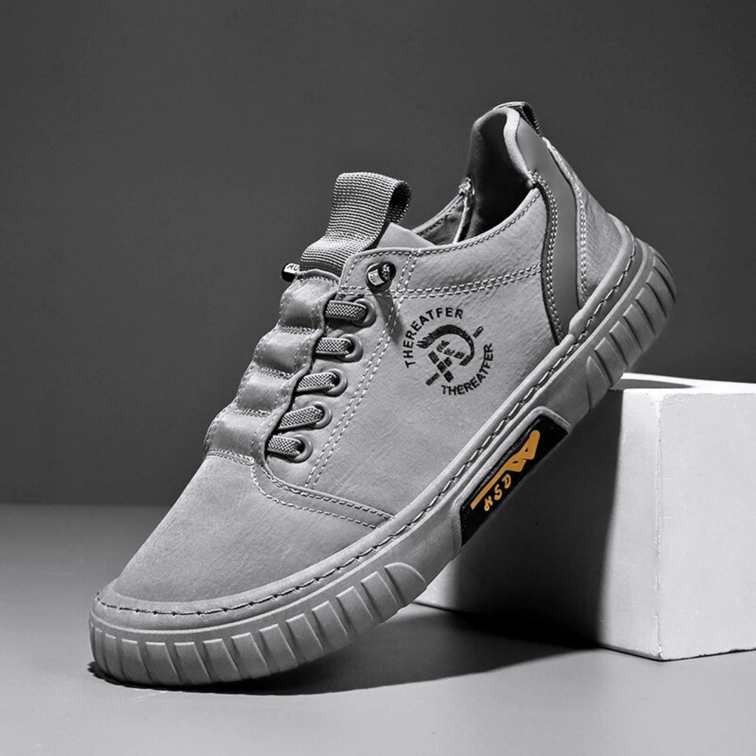 Sneaker homme légère et respirante, idéale pour le confort quotidien urbain. Chaussures décontractées printemps/été.