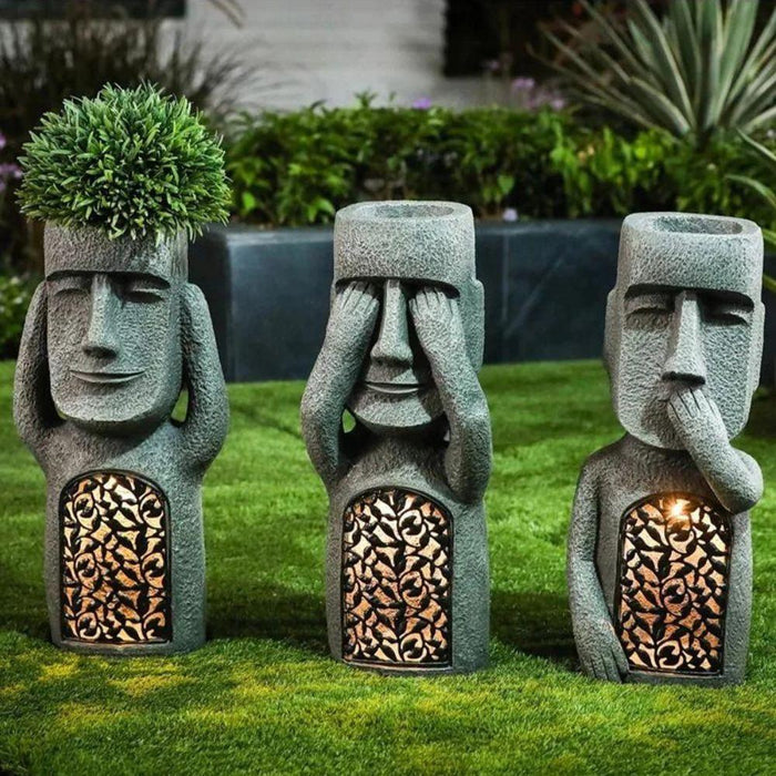 Jardinière solaire LED sculpturale décorative. Éclairage extérieur élégant.